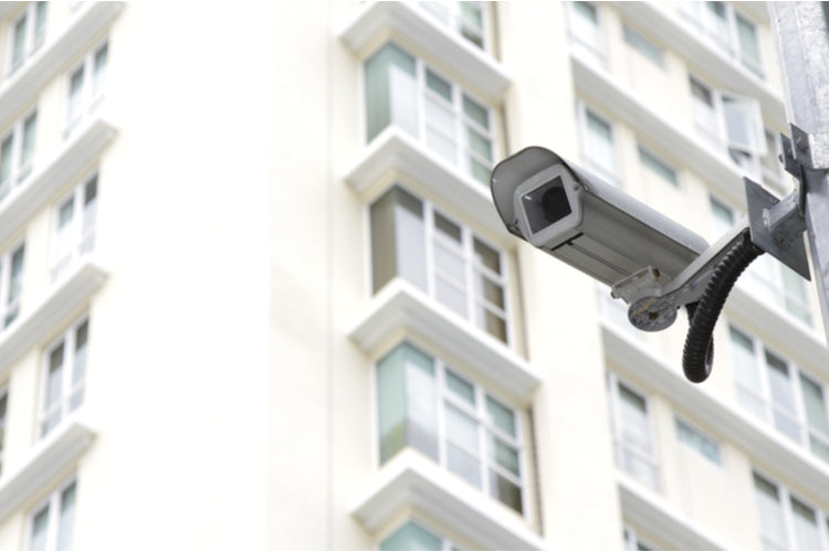 Security-at-apartment-buildings