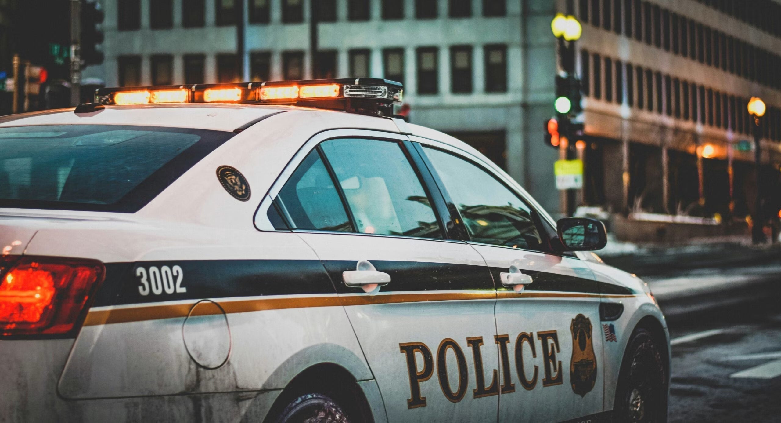How to Transition from Law Enforcement to Private Investigation: A Complete Career Guide